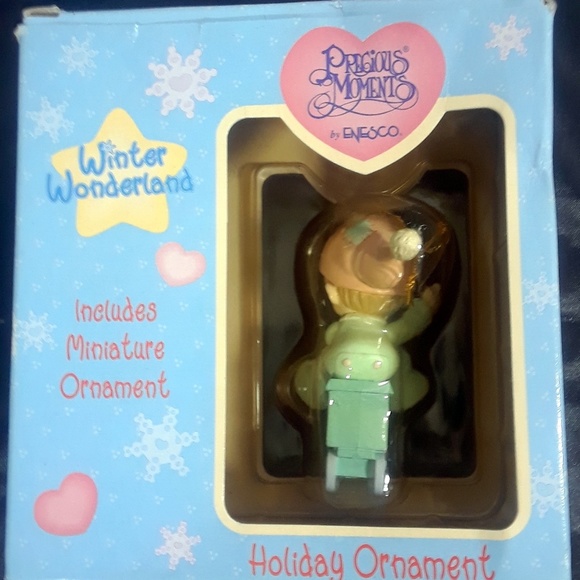 Precious Moments Winter Wonderland "Boy on Train" - Picture 2 of 2